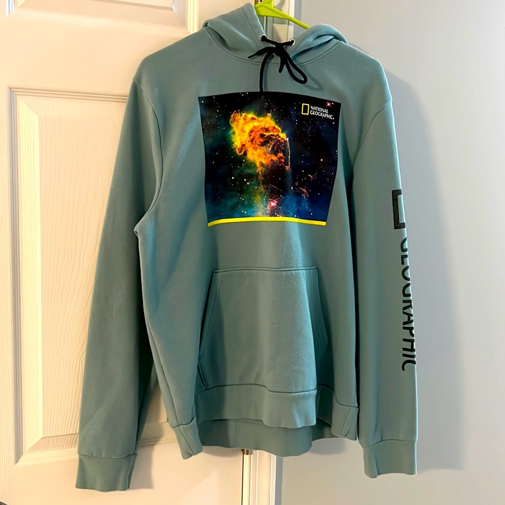National Geographic Sweatshirt